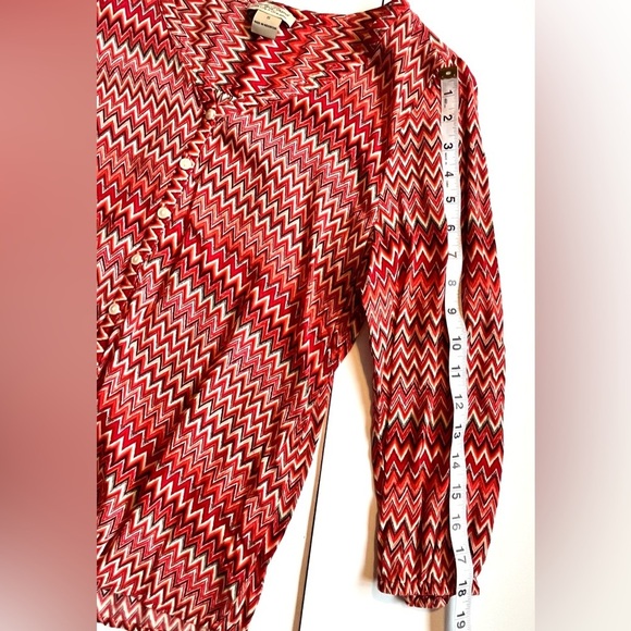 Lucky Brand Live in Love Women’s Chevron Patterned Red Blouse Size Small - Picture 5 of 12